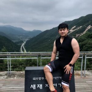 Woonghee Lee